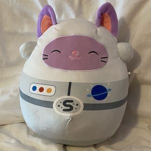 12” Brielle squishmallow